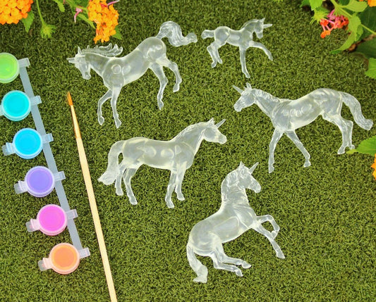 BREYER SUNCATCHER UNICORN PAINT & PLAY