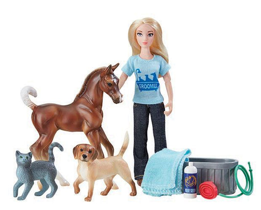 BREYER HORSE PET GROOMER