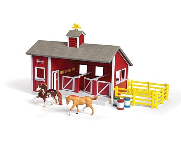 BREYER STABLEMATES RED STABLE SET WITH TWO HORSES
