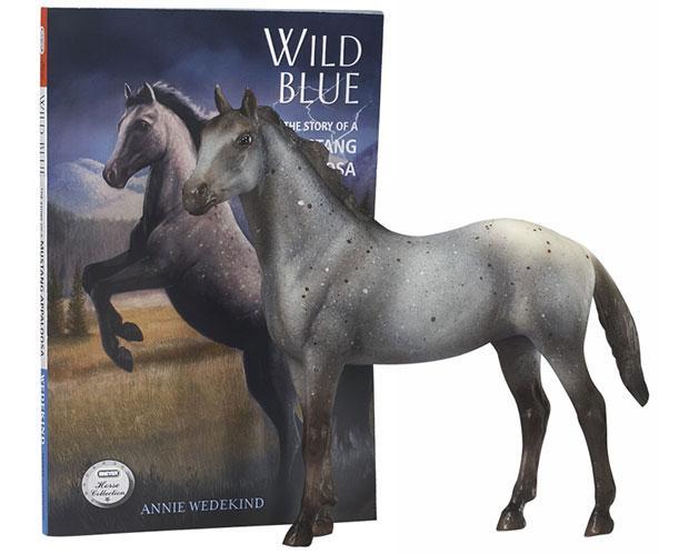 BREYER WILD BLUE BOOK AND HORSE MODEL SET